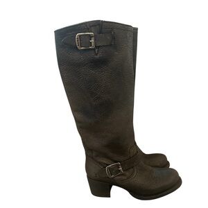 Frey Vera Tall gray pull on 2” heel slouch boots sz 7 calf stretch dart no wear